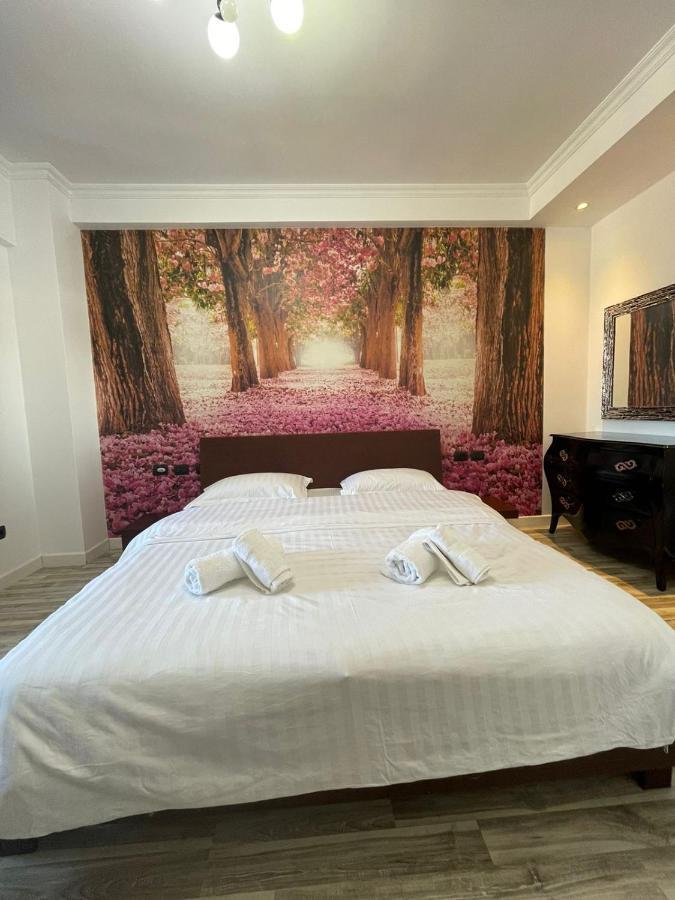 Tirana Center Apartment Екстер'єр фото