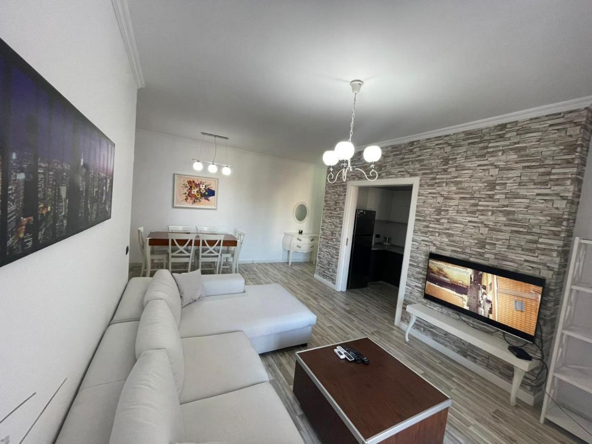 Tirana Center Apartment Екстер'єр фото