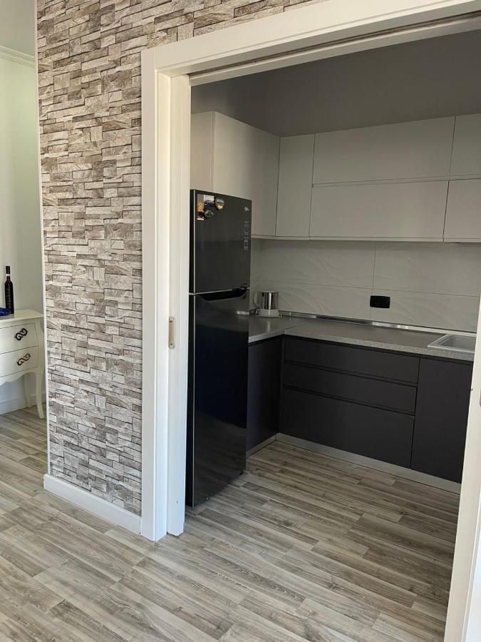 Tirana Center Apartment Екстер'єр фото