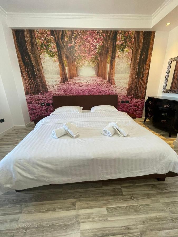 Tirana Center Apartment Екстер'єр фото