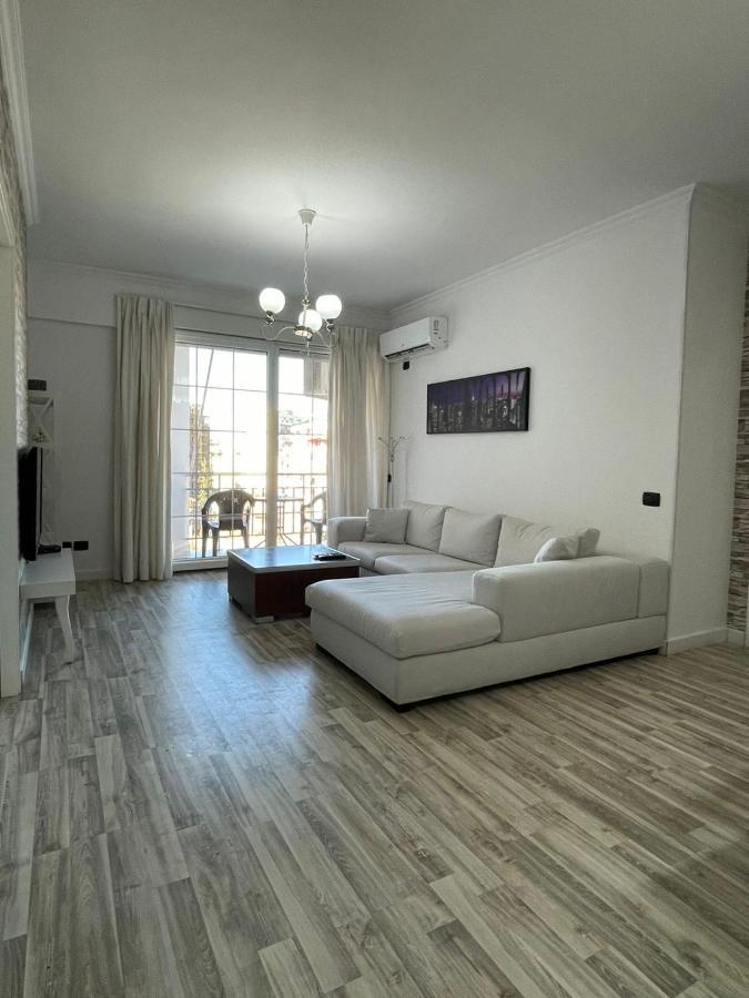 Tirana Center Apartment Екстер'єр фото